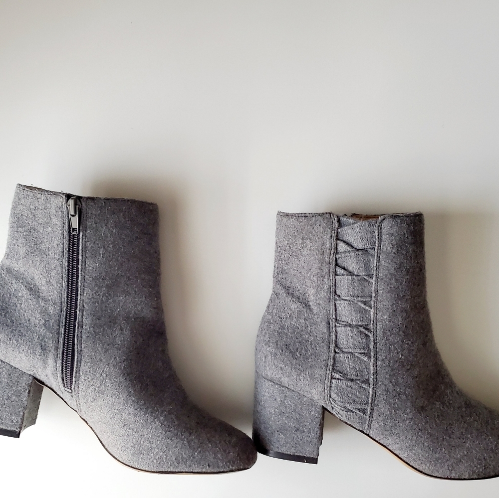 Nine West Wool Grey Ankle Booties Guc Size 8m - image 6